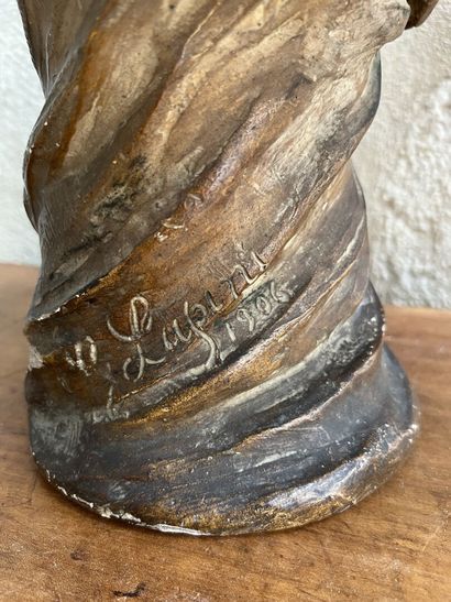 French school, 1906

Terracotta bust representing...