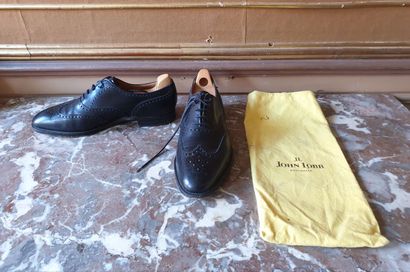 Pair of John Lobb marqie Richelieu shoes...