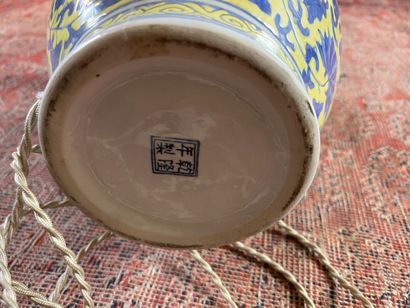 In the taste of CHINA, XXth century

Earthenware...