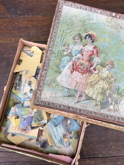 Lot of games, XIXth century

Checkers, puzzle,...