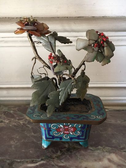 Small copper and cloisonné enamel jardinière,...