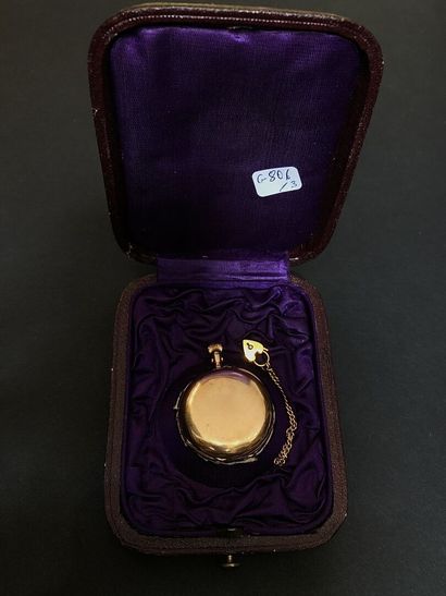 Gold watch signed Vacheron Genève around...