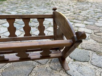 Natural wood cradle, early 20th century

W....