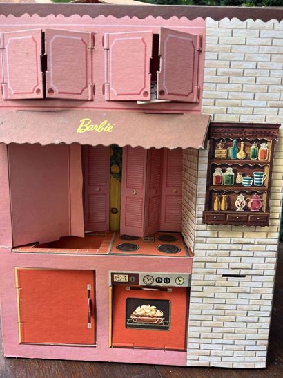 Barbie's New Dream House, 1964



A case...