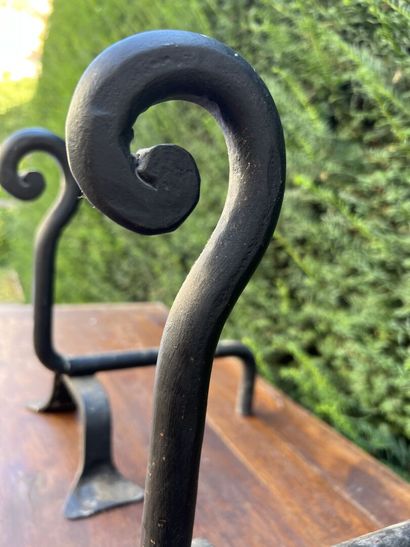 Pair of andirons, 20th century

In wrought...