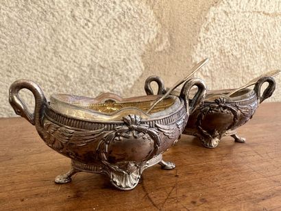 Silver lot including a pair of saltcellars...