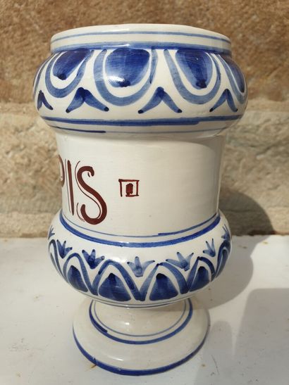 Glazed earthenware medicine jar, 20th century

Marked...
