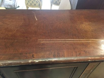 Mahogany and mahogany veneer sideboard

It...