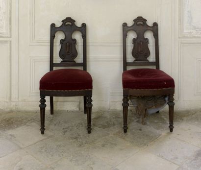 Suite of six molded oak chairs from the Louis-Philippe...