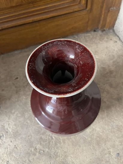 Baluster vase, China, 20th century

With...