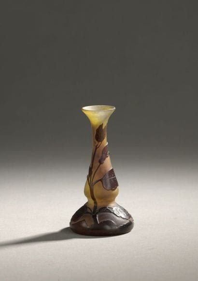 Émile GALLÉ (1846-1904) 

Small vase with...