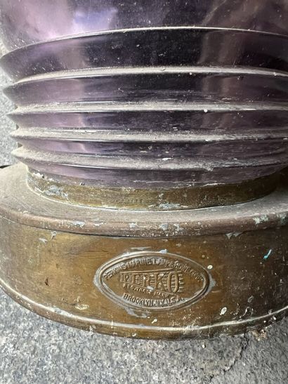 PERKO, Brooklyn

Two marine lanterns

H.40...