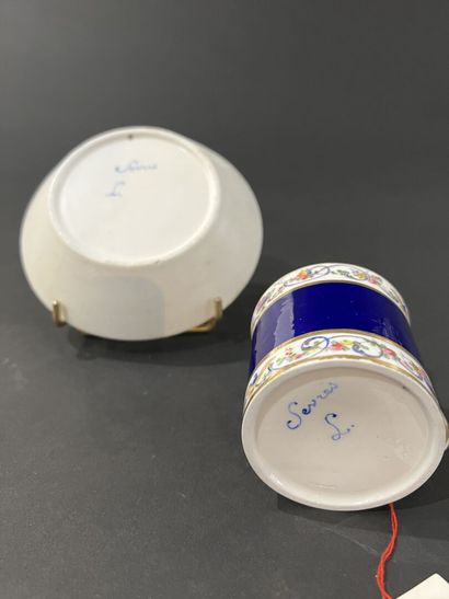 SÈVRES, late 18th century
Litron cup and...