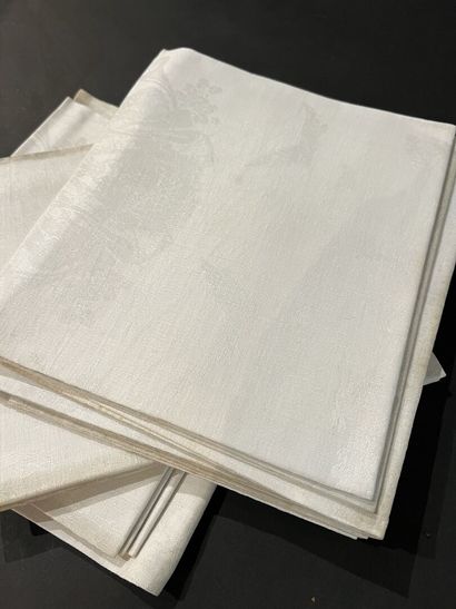 Part of a hunting service, nine linen damask...
