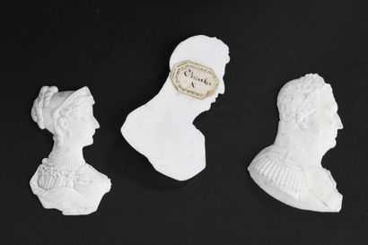 SÈVRES, Charles X period
Three cookie profiles...