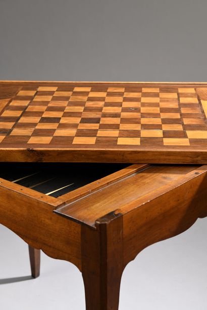 Walnut veneered game table stamped Hache...