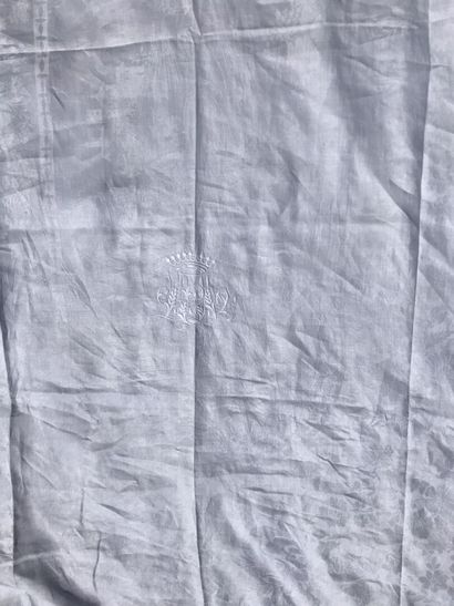 Linen damask tablecloth, circa 1830-1840,...