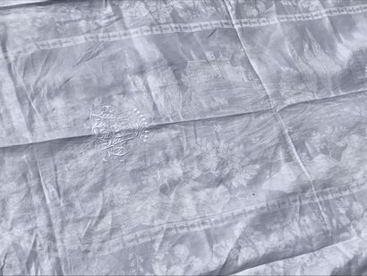 Linen damask tablecloth, circa 1830-1840,...