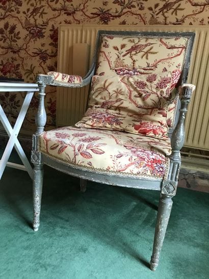 Lacquered wood armchair from the Directoire...