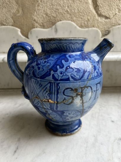 Italy the Marches, XVIIth century 
Earthenware...