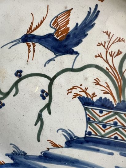 NEVERS 18th century
Pair of earthenware plates...