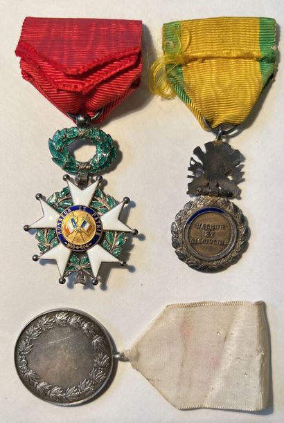 Souvenirs of the Mallet family.
France Lot...