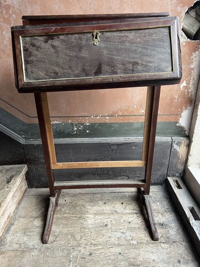 Mahogany and mahogany veneer screen and portable...