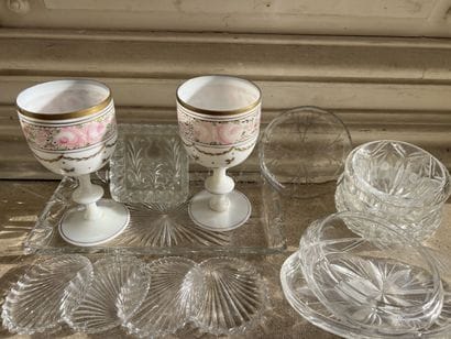 MANNETTE of glassware, crystal and opaline...