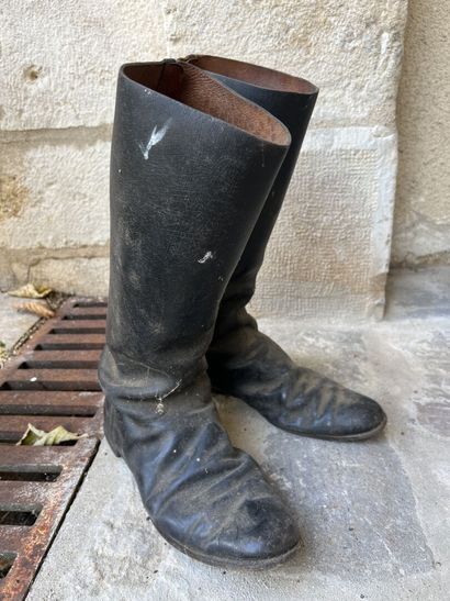 Pair of rider boots, black leather. EM (wear,...