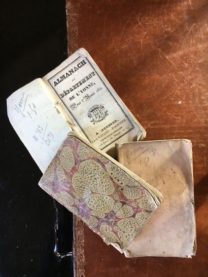 Set of Burgundy cards including: 
- E. Andriveau-Goujon...