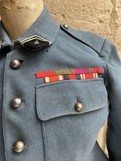 Memories of the Mallet family.
Air Force...