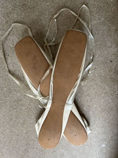Pair of ladies' shoes, first half of the...