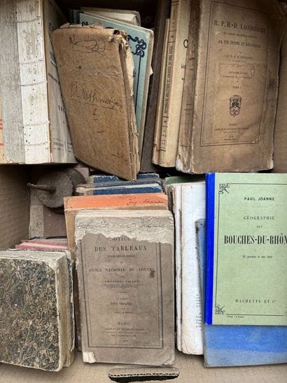 MANNETTE of books and magazines, 19th ce...