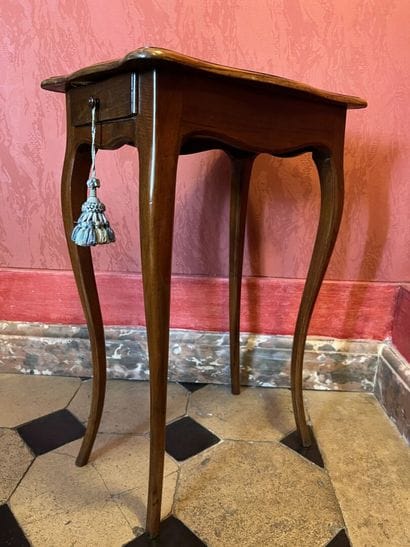 Small side table in fruitwood in the Louis...