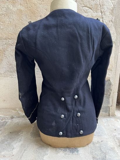 Memories Charles Mallet.
Tunic of second...