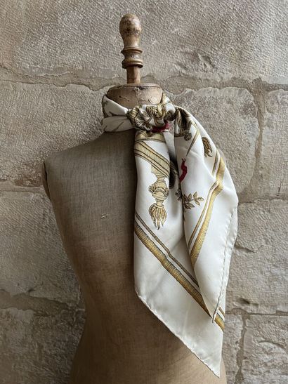 HERMES
Two silk squares 