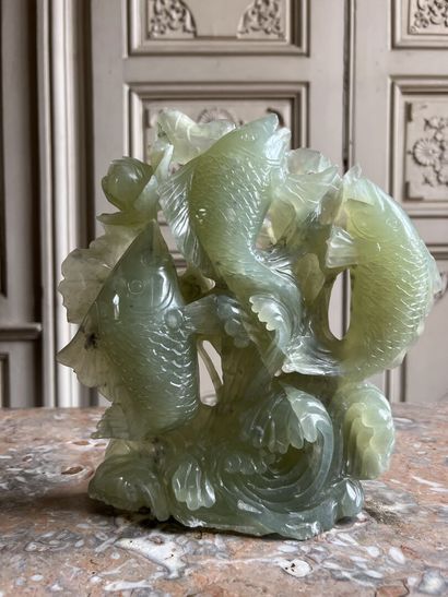 CHINA, 20th century
Fish in serpentine 
H....