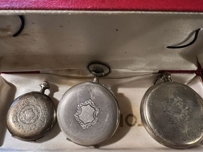 Lot of three pocket watches.