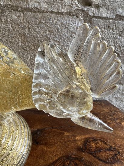 MURANO, XXe siècle
Coq en verre et incrustations...