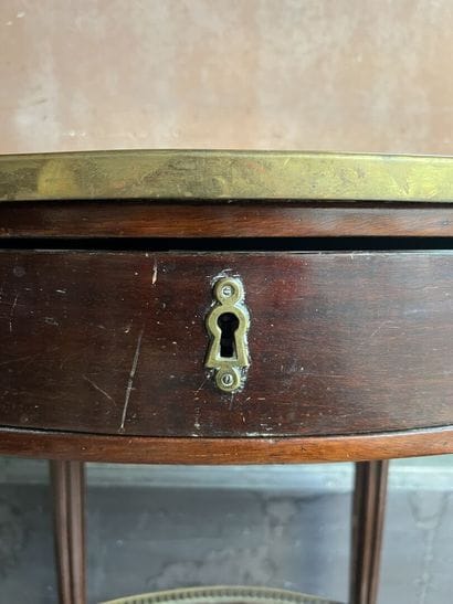 Mahogany and mahogany veneer coffee table...