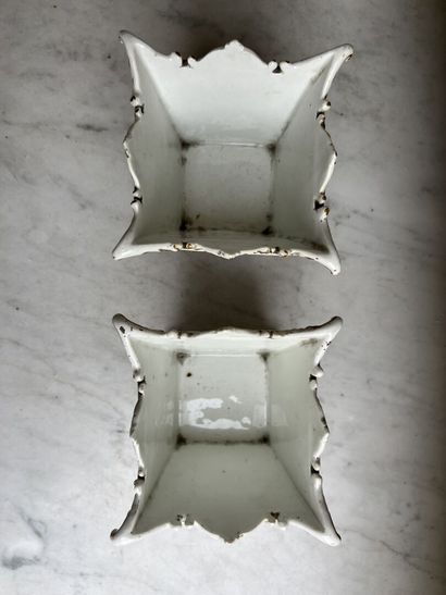 Square Meissen porcelain cases circa 1755-1760...