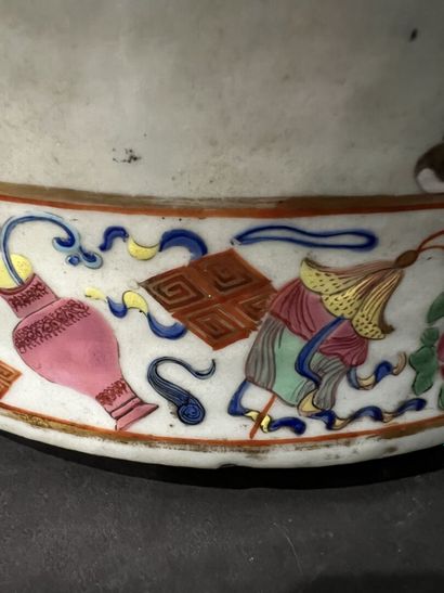 CHINE, début du XIXe siècle
Paire de potiches...
