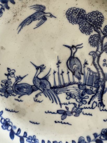 CHINE, XVIIIème
Paire d'assiettes en porcelaine...