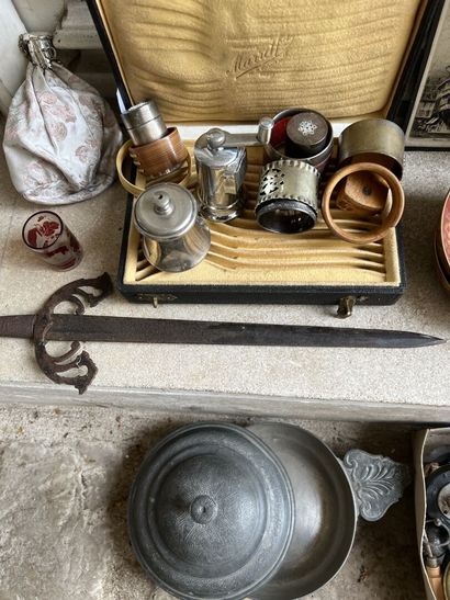 MANNETTE including: a small vase MURANO with...