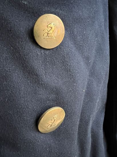 Butler's livery signed Belle Jardinière,...