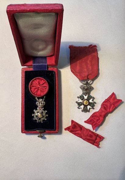 Memories of the Mallet family.
France Order...