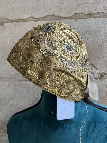 Embroidered headdress, Alsace, early nineteenth...