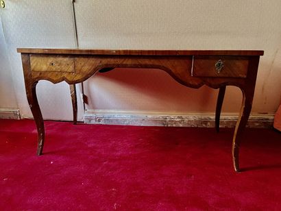 Flat desk in rosewood and violet veneer in...