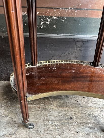 Mahogany and mahogany veneer coffee table...