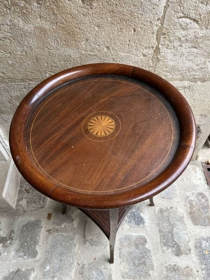 Pedestal table, mahogany veneer and marquetry,...